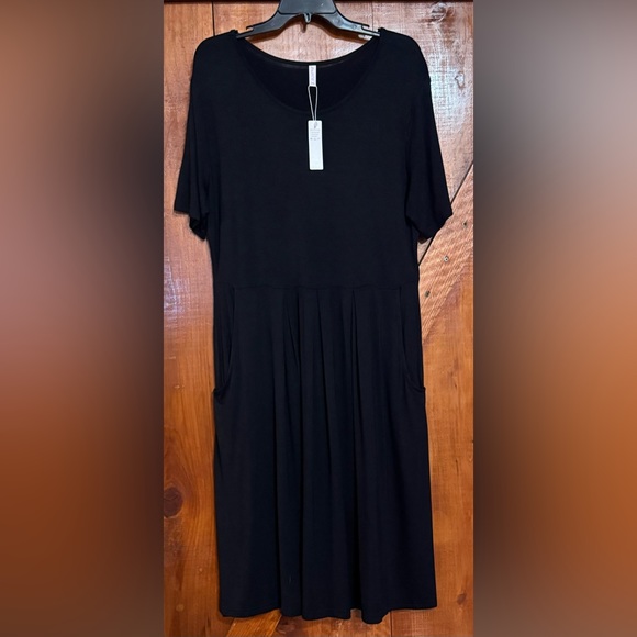 DouBCQ Flowy Pleated Dress With Pockets Sz 2X - Picture 12 of 16